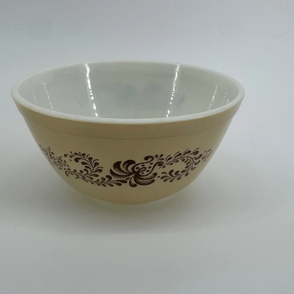 Vintage Pyrex Homestead Milk Glass 3 Piece Mixing Bowl Set in Box Brown Floral